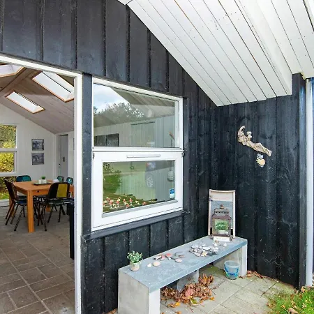 Luring Holiday Home In Ringk Bing With Terrace *